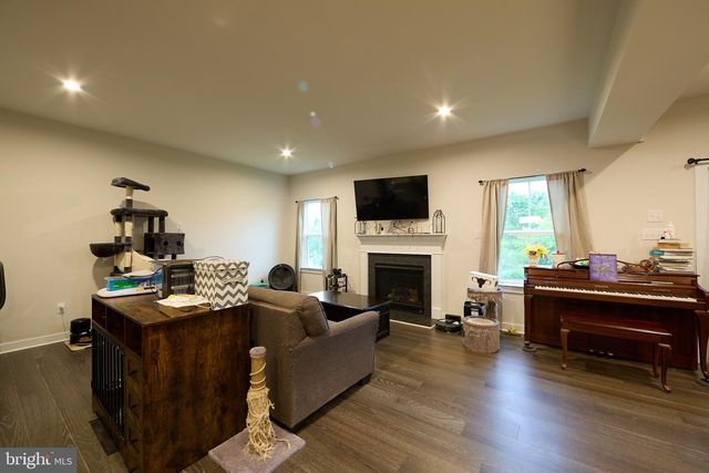 235 SLOAN DR, Coatesville, PA 19320