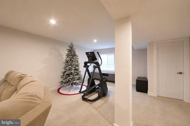 235 SLOAN DR, Coatesville, PA 19320