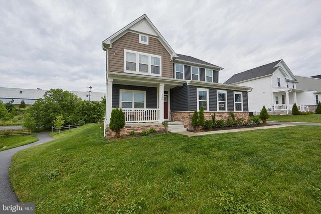 235 SLOAN DR, Coatesville, PA 19320