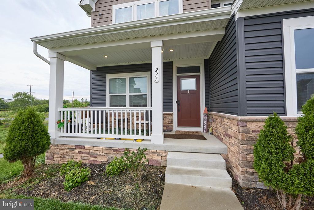 235 SLOAN DR, Coatesville, PA 19320
