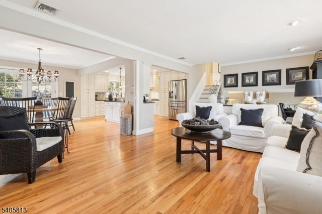 275 Linden Rd, Wayne Twp., NJ 07470