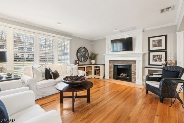 275 Linden Rd, Wayne Twp., NJ 07470