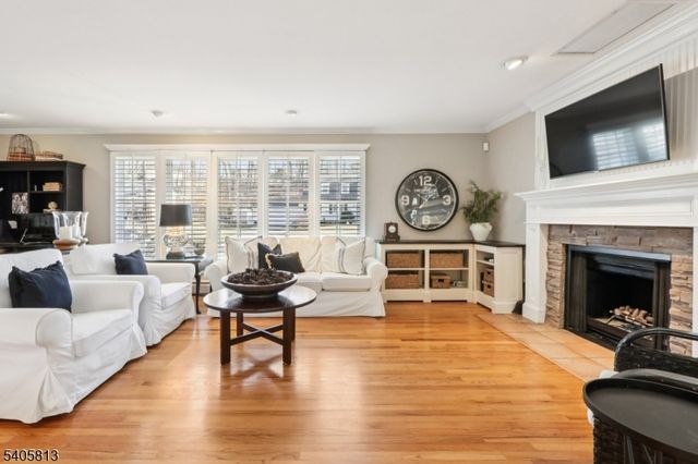 275 Linden Rd, Wayne Twp., NJ 07470