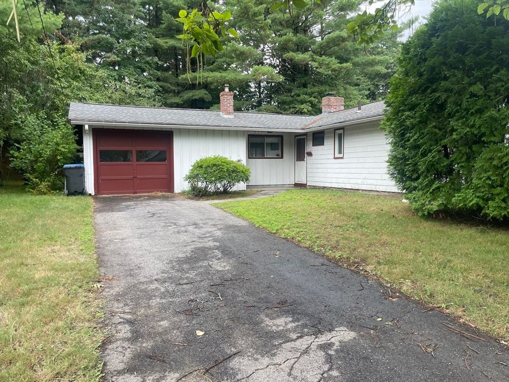 4 Richard Rd, Natick, MA 01760
