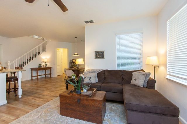 2333 Old Rose Ln, Turlock, CA 95382