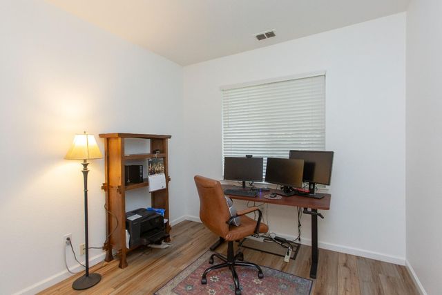 2333 Old Rose Ln, Turlock, CA 95382