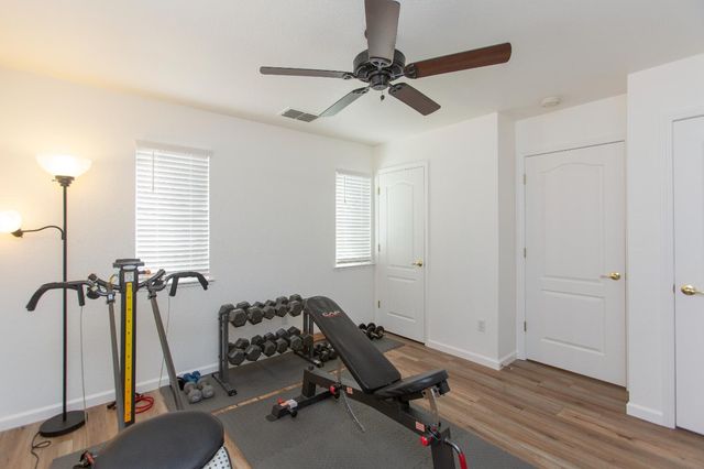 2333 Old Rose Ln, Turlock, CA 95382