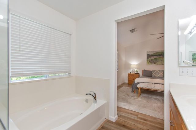 2333 Old Rose Ln, Turlock, CA 95382