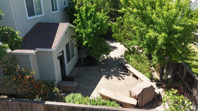 2333 Old Rose Ln, Turlock, CA 95382