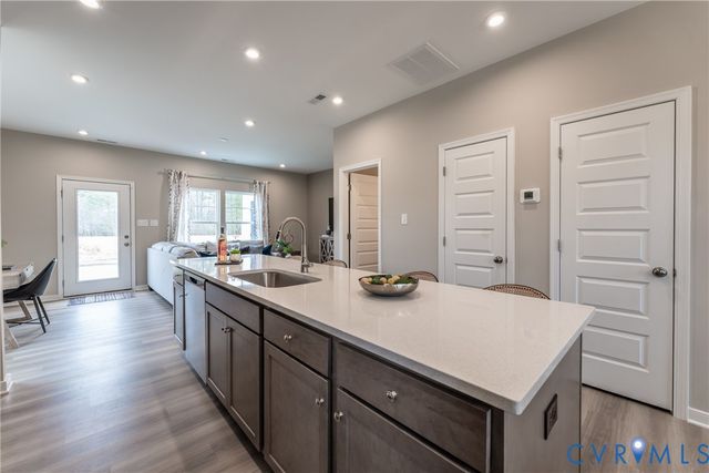 5500 Greenpark Way, Sandston, VA 23150