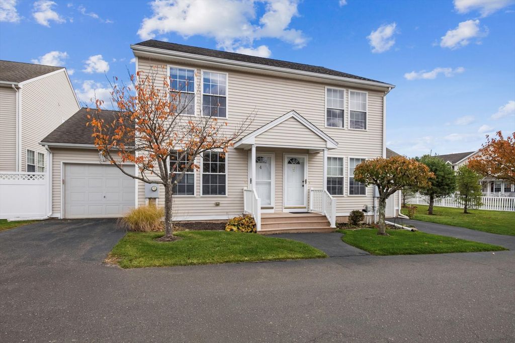 4 Sable Court 4, Farmington, CT 06085