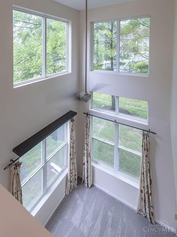 6445 Eagleview Drive, Mason, OH 45040