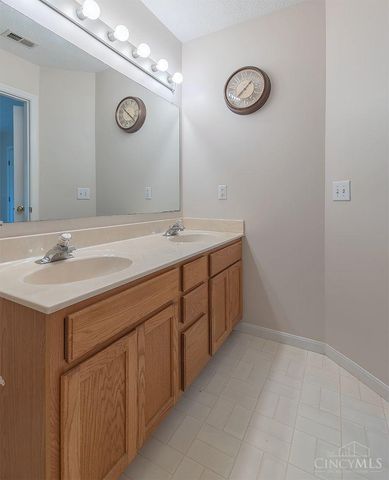 6445 Eagleview Drive, Mason, OH 45040