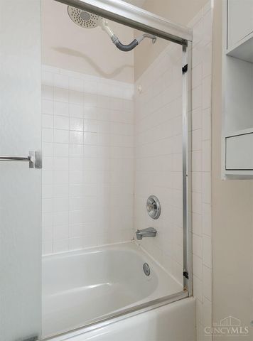 6445 Eagleview Drive, Mason, OH 45040