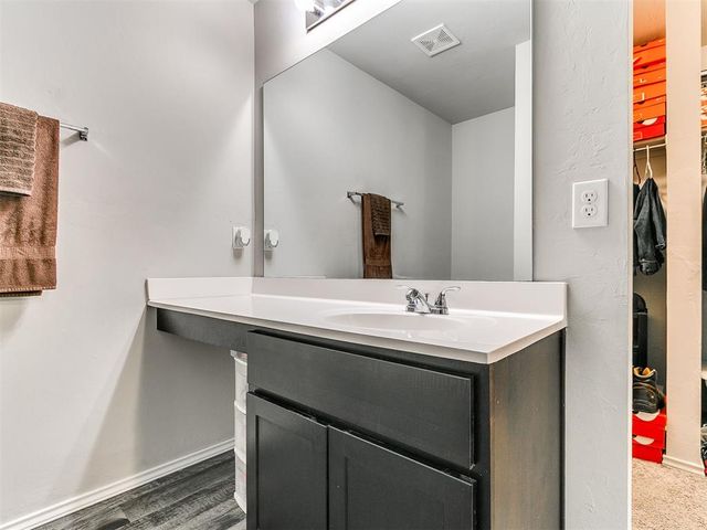 5312 Nicole Drive, Tuttle, OK 73089