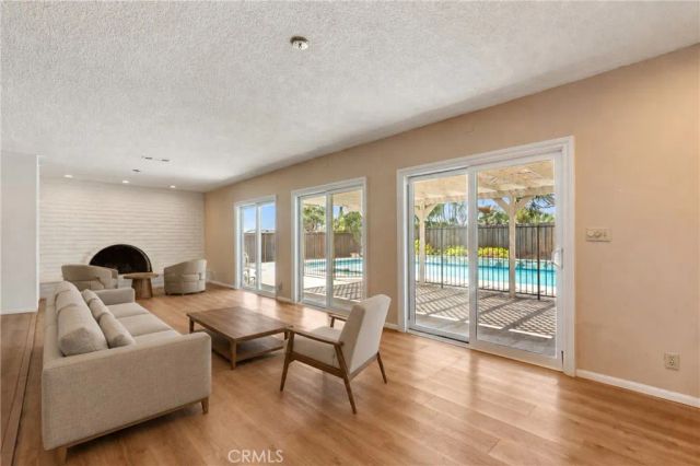 2419 E Villa Real, Orange, CA 92867