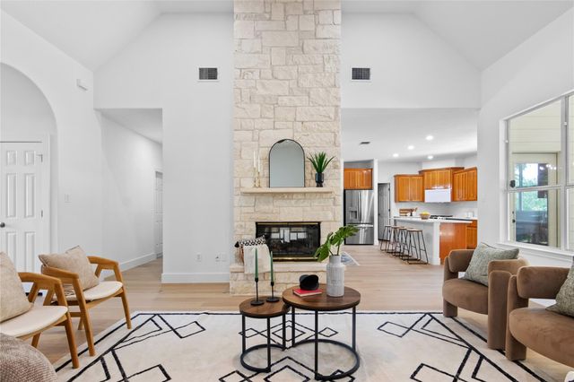 105 Musket DR, Bastrop, TX 78602