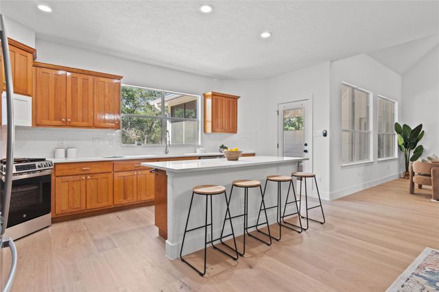105 Musket DR, Bastrop, TX 78602