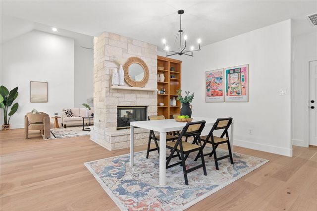 105 Musket DR, Bastrop, TX 78602