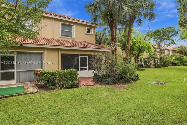 306 SW 120th Ave, Pembroke Pines, FL 33025