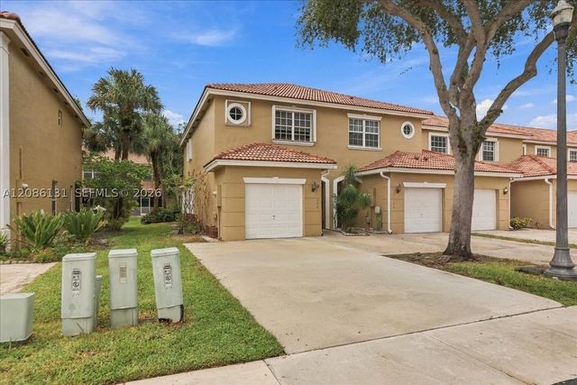 306 SW 120th Ave, Pembroke Pines, FL 33025