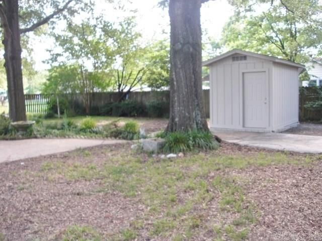 610 6th Ave, Conway, AR 72032