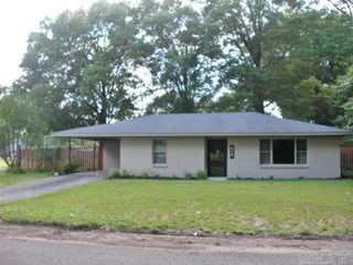 610 6th Ave, Conway, AR 72032