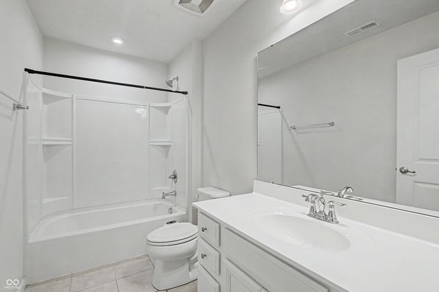18026 Sunbrook Way, Westfield, IN 46074