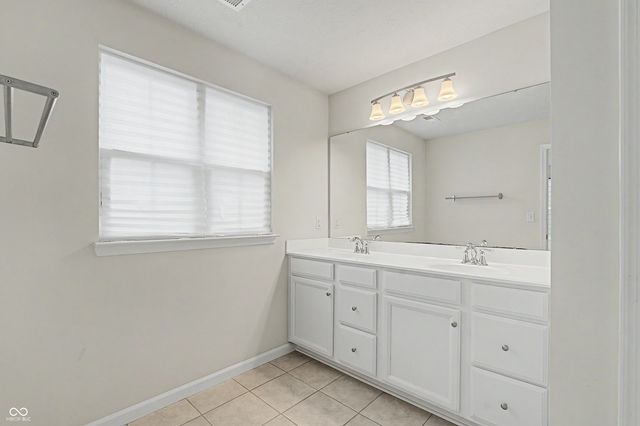 18026 Sunbrook Way, Westfield, IN 46074