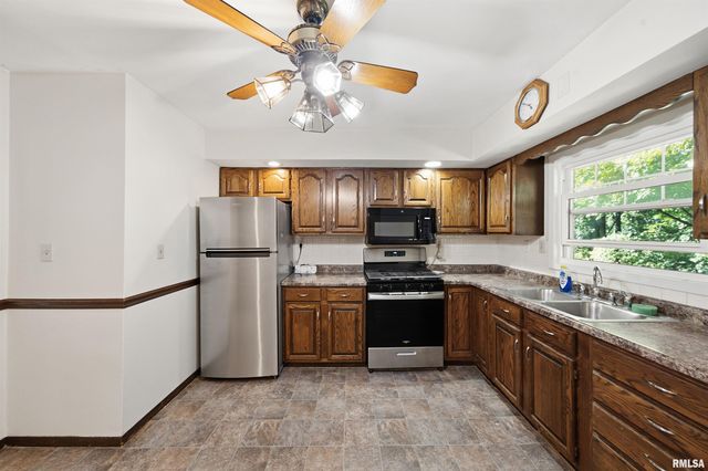 6519 S TRAILS END Lane, Peoria, IL 61607