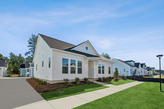 328 Trailmore Lane, Summerville, SC 29486