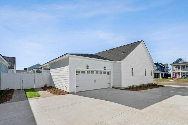 328 Trailmore Lane, Summerville, SC 29486