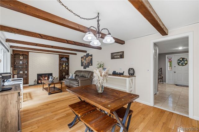 97 Tanglewood Drive West, Orchard Park, NY 14127