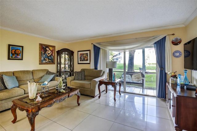 211 S Hollybrook Drive 107, Pembroke Pines, FL 33025
