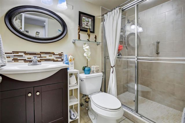 211 S Hollybrook Drive 107, Pembroke Pines, FL 33025