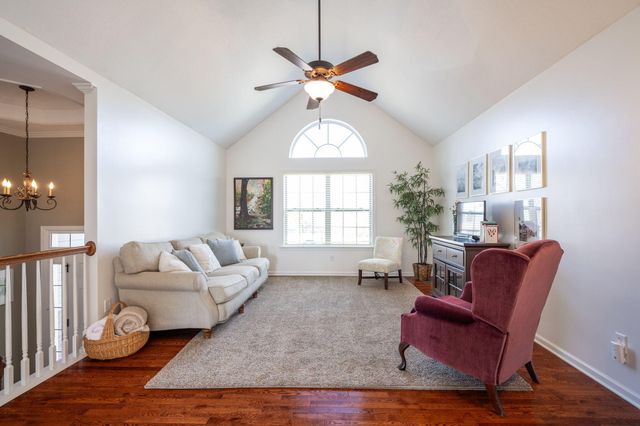 7356 Landlock Drive, Ooltewah, TN 37363