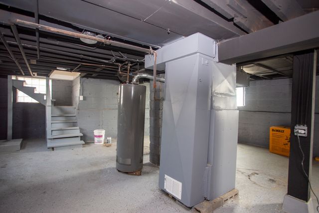 7049 S Kimbark Avenue, Chicago, IL 60637