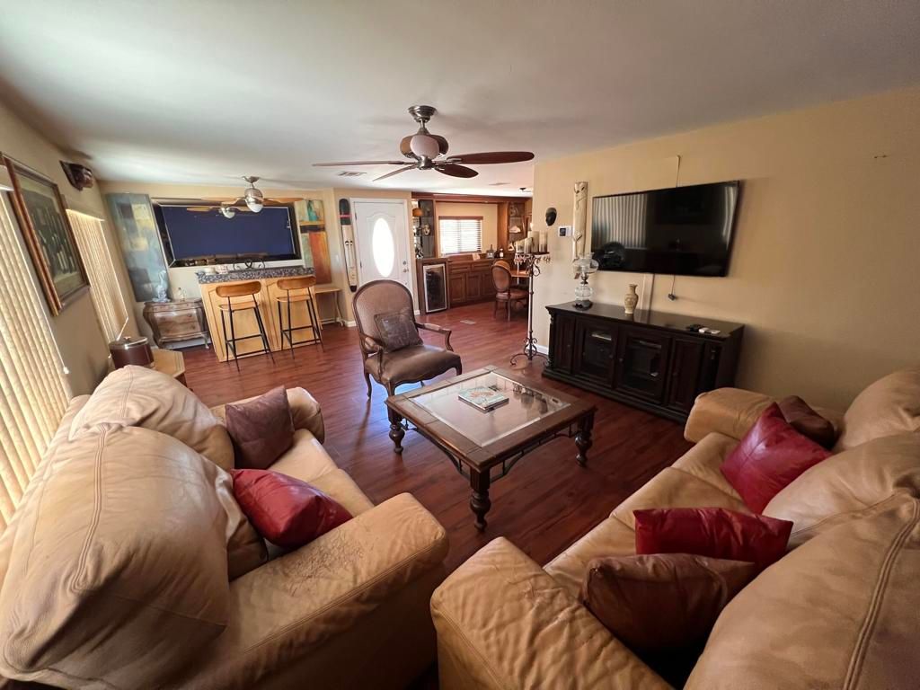 Image 10 of property listing at 32770 Saint Andrews Drive, Thousand Palms, CA 92276