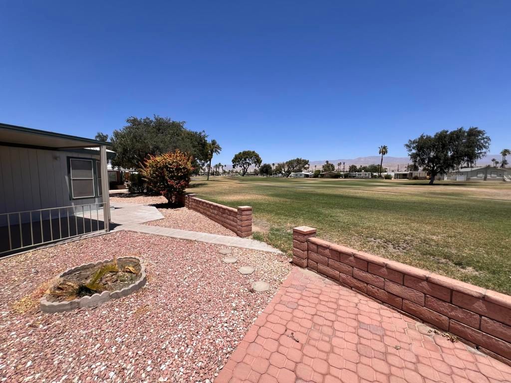 Image 14 of property listing at 32770 Saint Andrews Drive, Thousand Palms, CA 92276