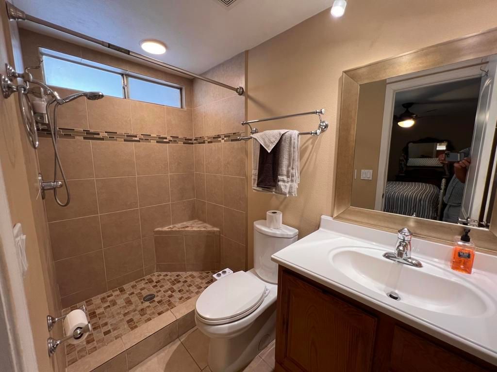 Image 27 of property listing at 32770 Saint Andrews Drive, Thousand Palms, CA 92276