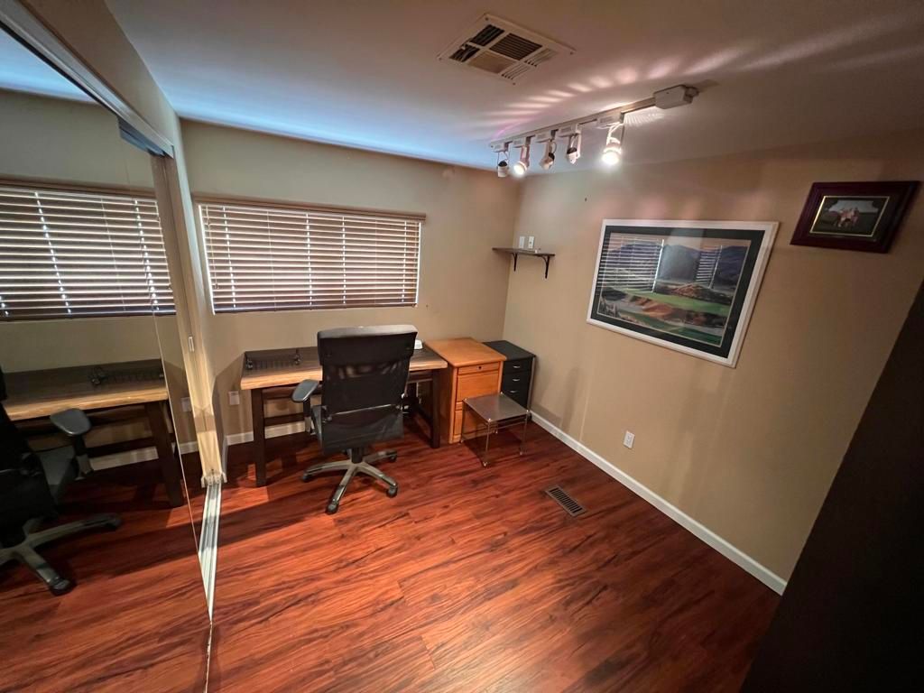Image 31 of property listing at 32770 Saint Andrews Drive, Thousand Palms, CA 92276