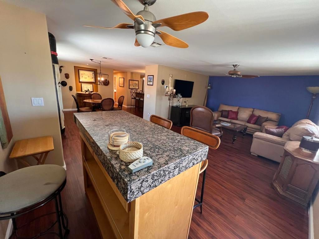 Image 9 of property listing at 32770 Saint Andrews Drive, Thousand Palms, CA 92276