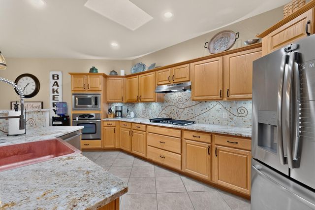 6830 Oersted Road NE, Rio Rancho, NM 87144