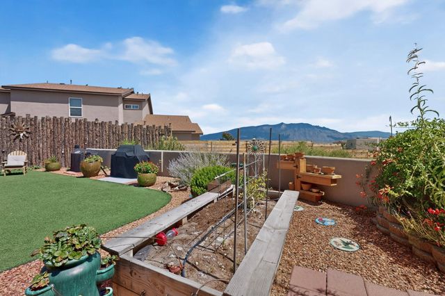 6830 Oersted Road NE, Rio Rancho, NM 87144