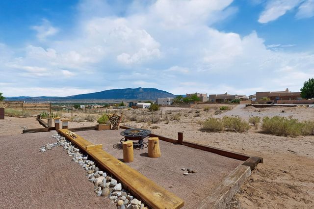 6830 Oersted Road NE, Rio Rancho, NM 87144