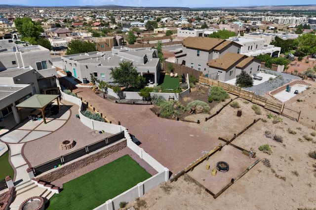 6830 Oersted Road NE, Rio Rancho, NM 87144