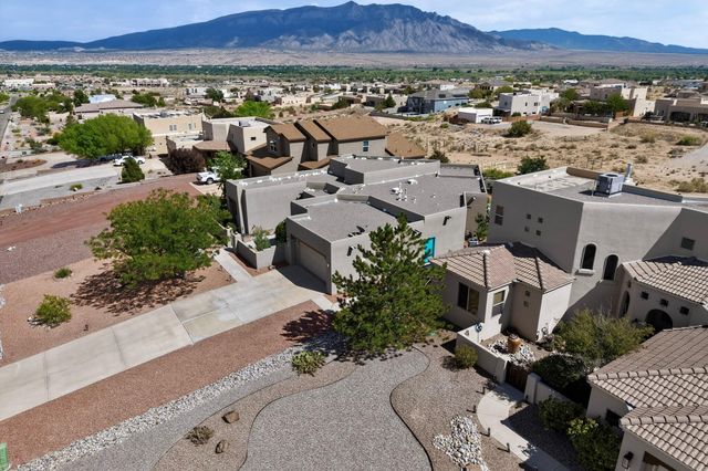 6830 Oersted Road NE, Rio Rancho, NM 87144