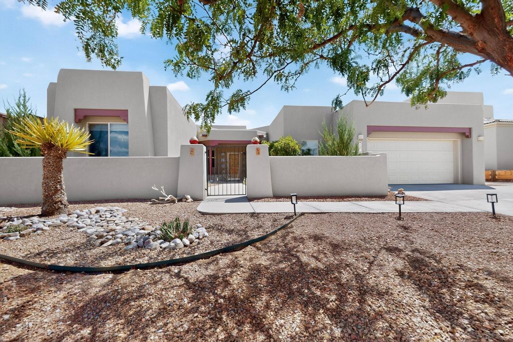 6830 Oersted Road NE, Rio Rancho, NM 87144