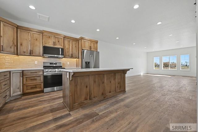 431 Copeland Dr, Idaho Falls, ID 83401