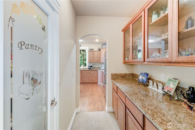 1024 12th Avenue SW, Puyallup, WA 98371